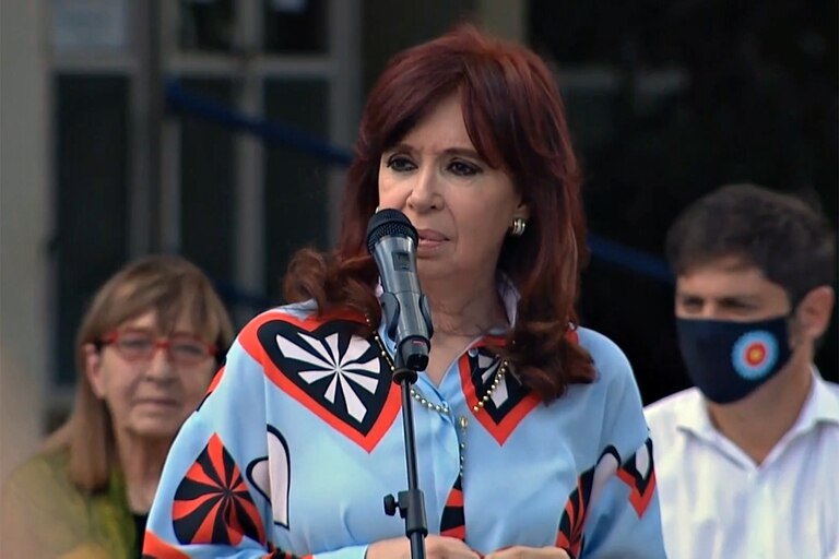 CRISTINA KIRCHNER PEDIRÁ LA NULIDAD DE LA CAUSA POR EL MEMORÁNDUM CON ...